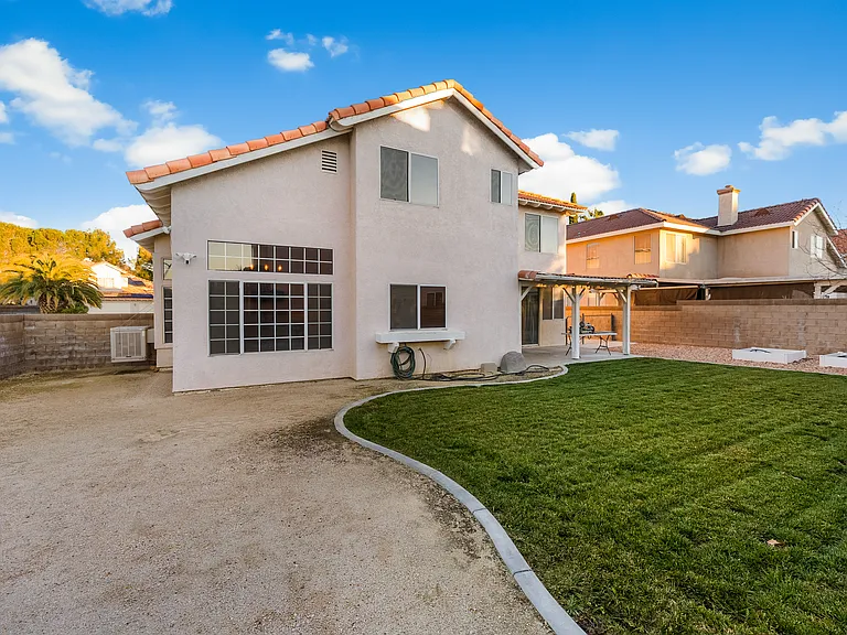 44351 Shad St — Photo 34