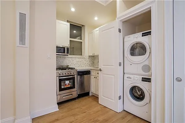 Rented by Avenue Sotheby's International Realty | media 17