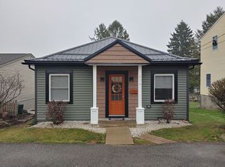 416 16th Ave, Beaver Falls, PA