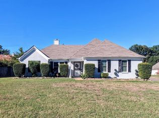 6894 Finch Rd, Memphis, TN 38141