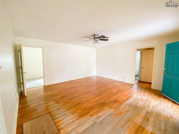 3rd image of 2603 Horseshoe Bnd