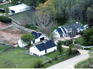 9205 W Bull Valley Rd, Woodstock, IL 60098