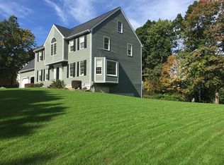 424 Simpson Rd, Marlborough, MA 01752