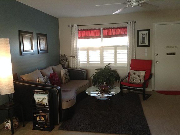 2nd image of 9785 Mainlands Blvd W