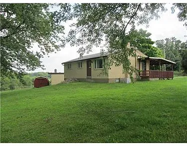 422 Slaughter Hollow Rd photo 1