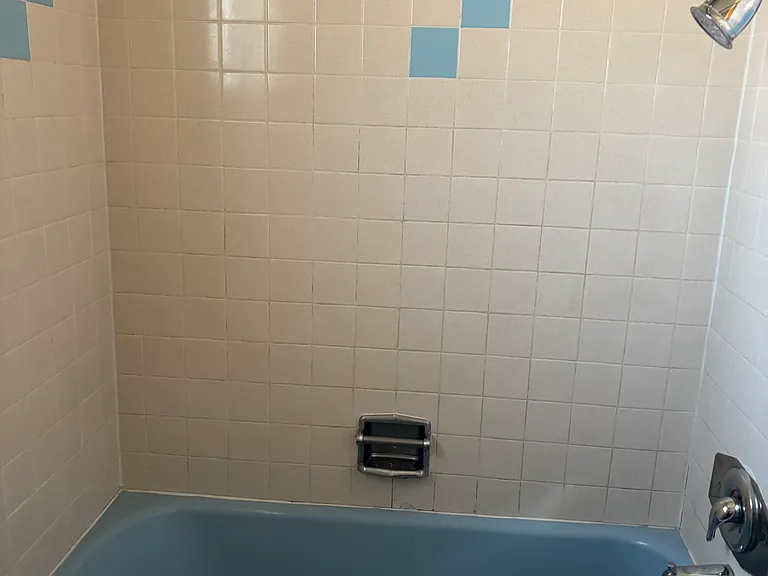1033 Truman St SE #6 — Photo 8