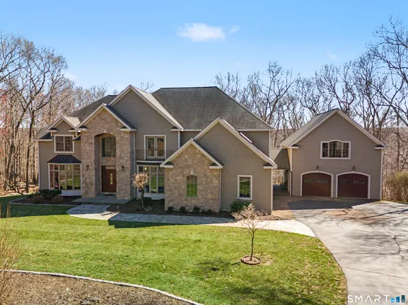 162 Britiani Road, Southbury, CT 06488