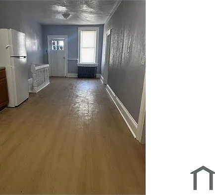 3 bed, $3,200 — Photo 1