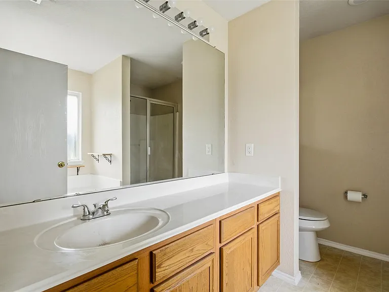 100 Pinnacle Cir — Photo 13