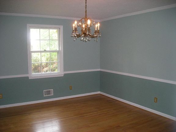 4th image of 1211 Fernwood Ct