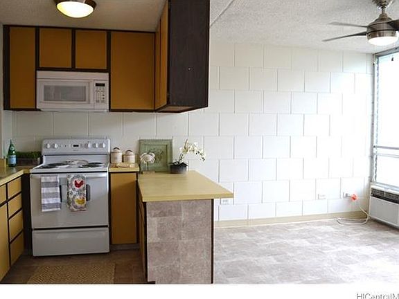 4th image of 2847 Waialae Ave APT 306