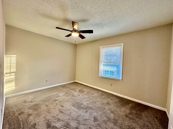 3rd image of 900 Junius St APT C