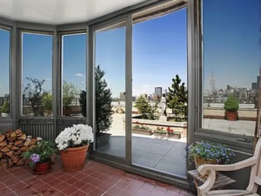 Sold by Corcoran | media 10