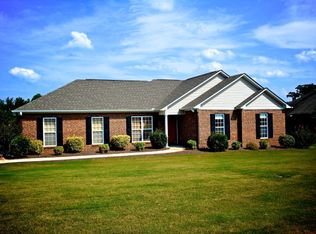 809 E Towne Lake Cir, Opelika, AL 36804