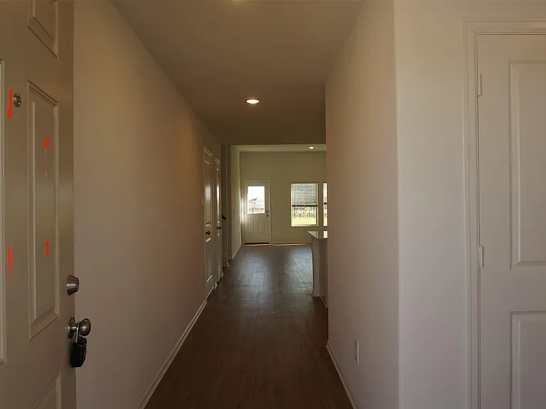24114 Becker Hollow Ln — Photo 3