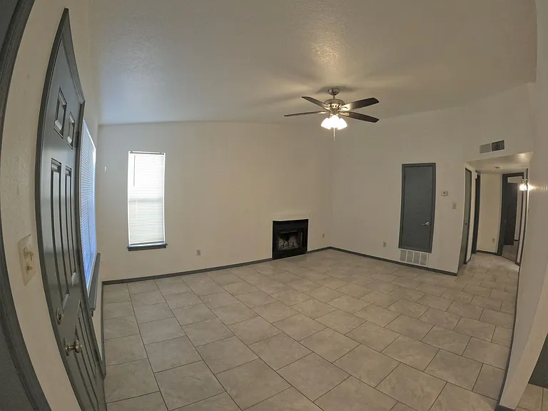 2717 Fairway Dr — Photo 5
