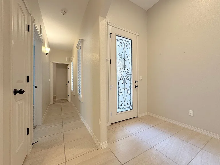 7844 Enchanted View Dr — Photo 3