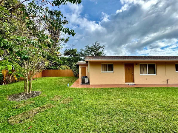 6133 Buchanan St APT 2, Hollywood, FL 33024