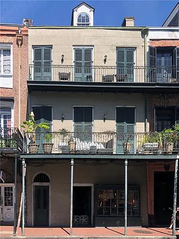 1305 Decatur St #3
