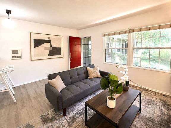 5th image of 750-760 Lillian Way #86b40e187