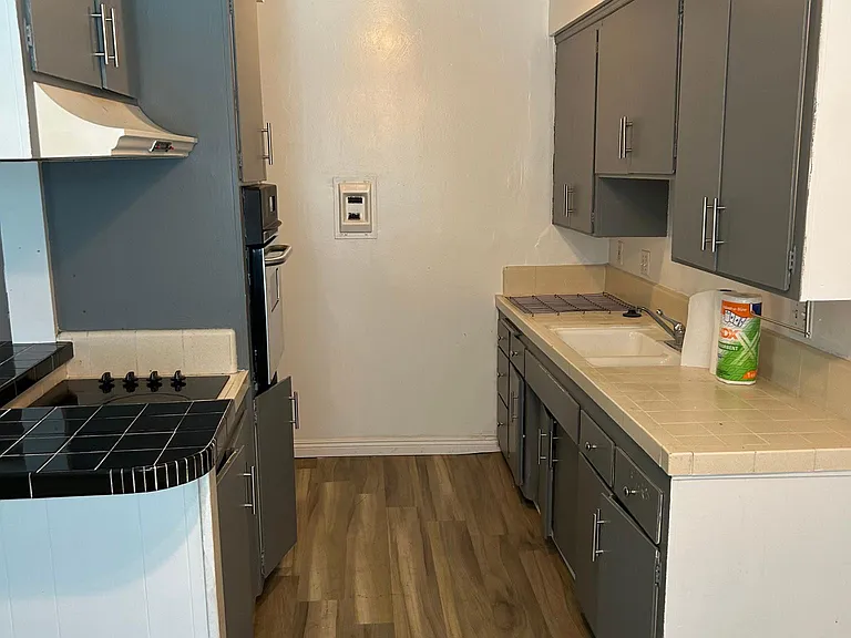 8654 Falmouth Ave #3 — Photo 3