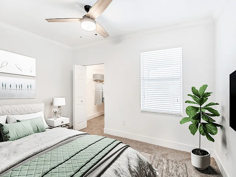 The Estates at Wellington Green Apartments — Photo 37