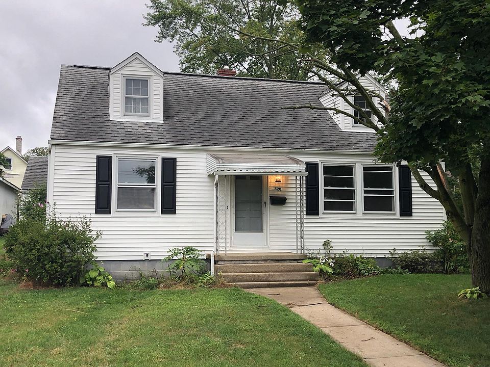1st image of 820 Palmer St