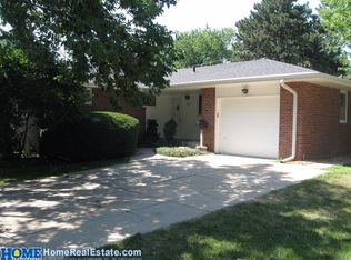 7030 Starr St, Lincoln, NE 68505