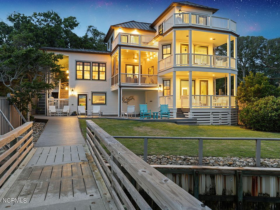 302 E Bay Street, Southport, NC 28461 Zillow