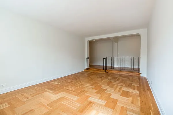 Rented by Stonehenge NYC LLC | media 2