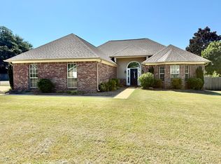 124 Ridge Cove Dr, Saltillo, MS 38866