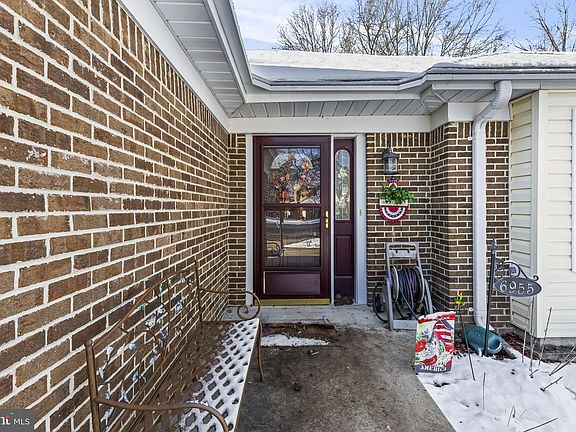 2nd image of 6955 Cony Ct