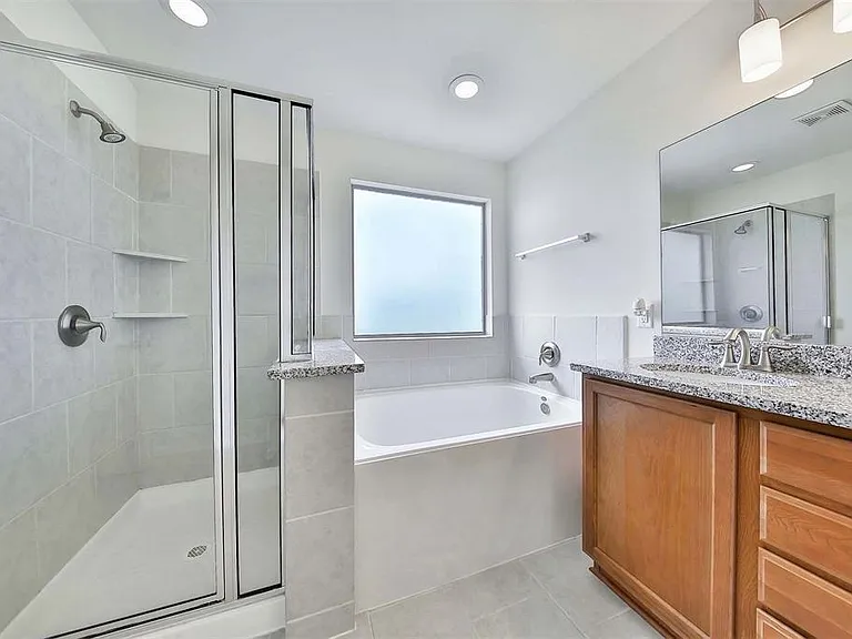 22423 Auburn Valley Ln — Photo 17