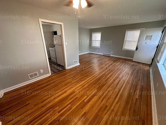 3rd image of 1707 N Harding Ave