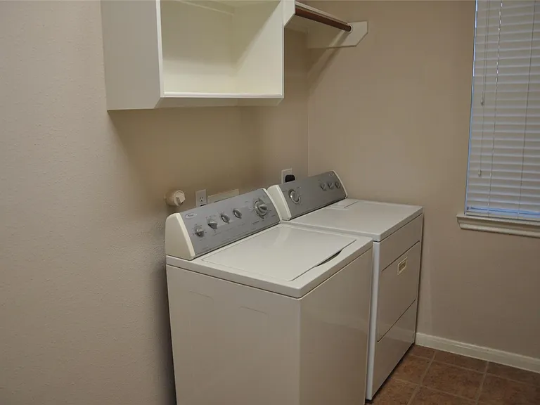 2170 Brittany Colony Dr — Photo 26