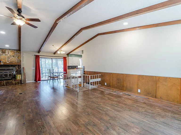 68 Sierra Dr — Photo 3