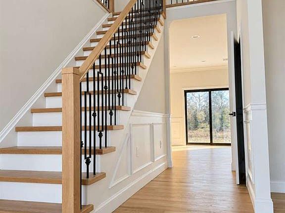 3rd image of 110 Skillman Terrace
