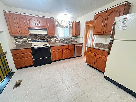 4th image of 1388 Lela Ln