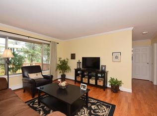 162 Heidel Rd, Thiensville, WI 53092