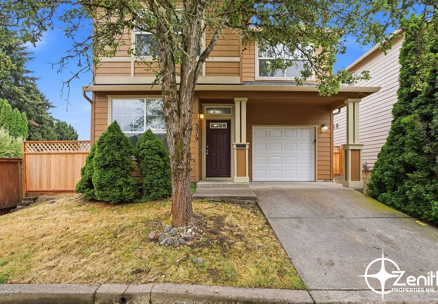 3 bed, 2.5 bath, 1776 sqft, $2,495 — Photo 1