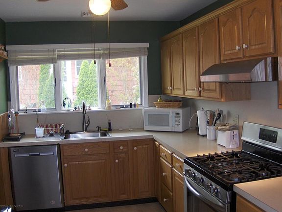5th image of 1733 Mount Idenburg Ln