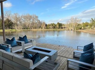 4085 Nicholson Lake Rd, Chappell Hill, TX 77426