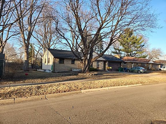 3rd image of 5418 45th Ave N
