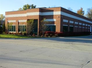 46490 Peary Ct, Novi, MI 48377