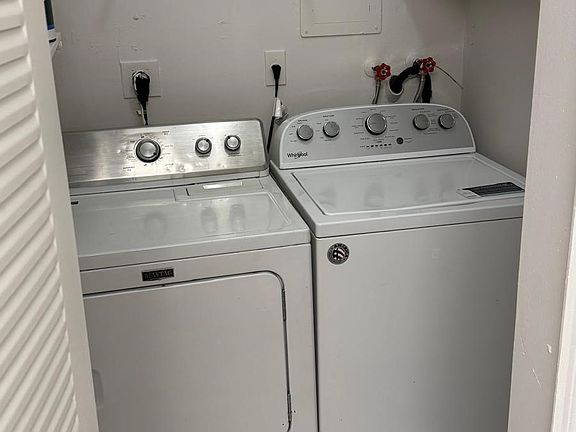 5th image of 9340 Fontainebleau Blvd APT 110