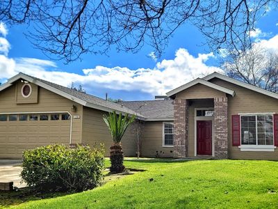 1150 Kamm Ave, Kingsburg, CA, 93631