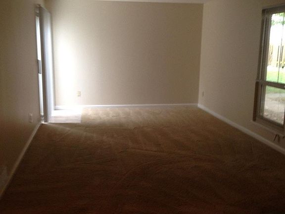4th image of 1085 Merrimar Cir N #1085