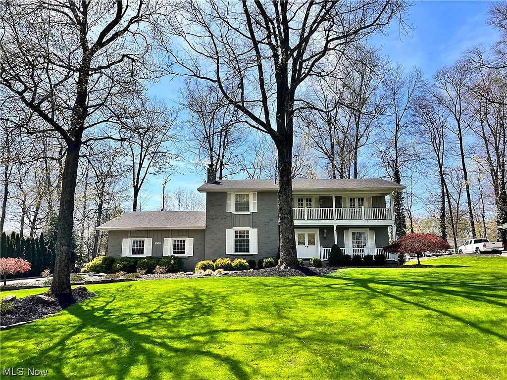 3725 Fairway Dr, Canfield, OH 44406 Zillow