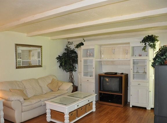 4th image of 2333 Van Bibber Ave