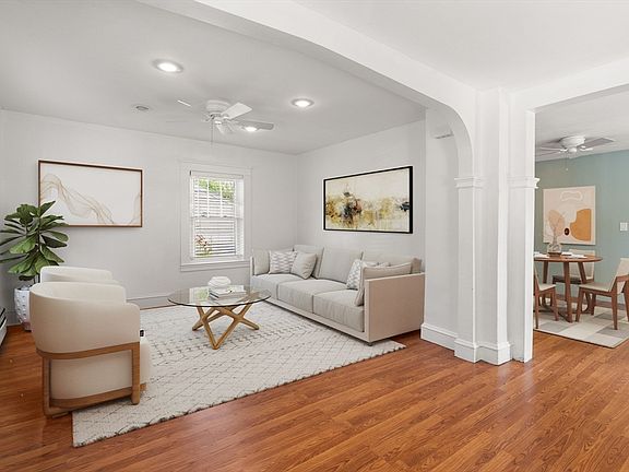 5th image of 48 Hudson St